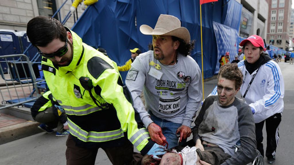 Se registran dos explosiones en la meta del maratón de Boston