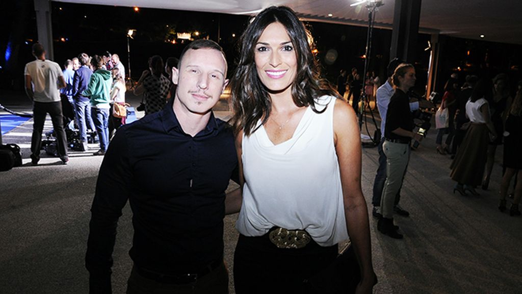 El fotógrafo Jp Santamaría junto a Verónica Hidalgo