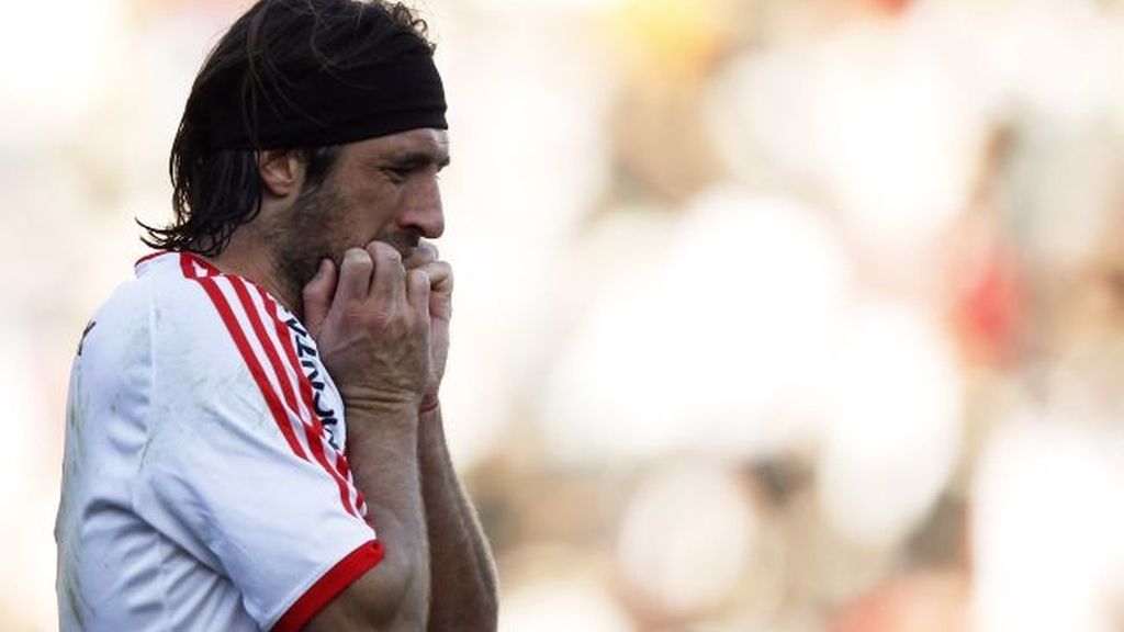 Gravísimos incidentes tras el descenso de River Plate a la 'B'