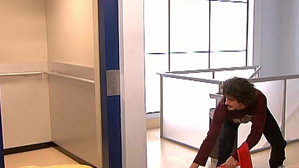 Una pitón causa el caos en Montepinar