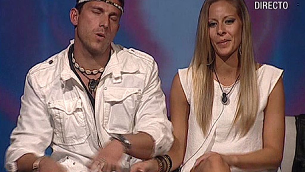 Melanie, las caras de su expulsión