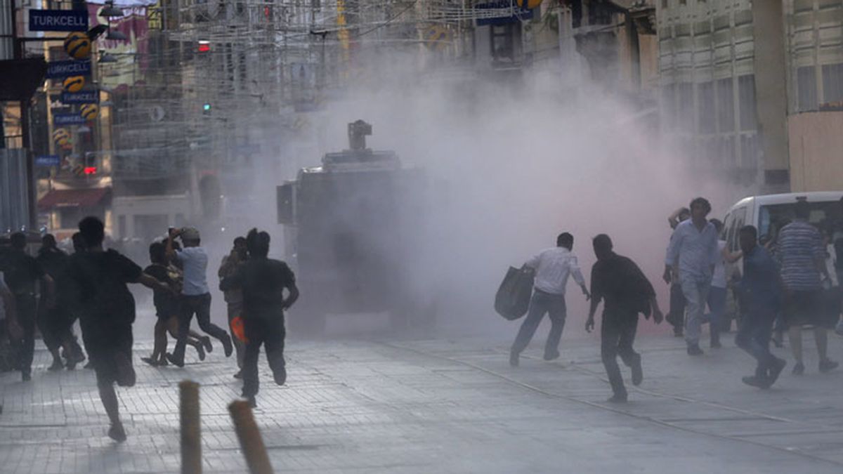 Vuelven los enfrentamientos en Estambul