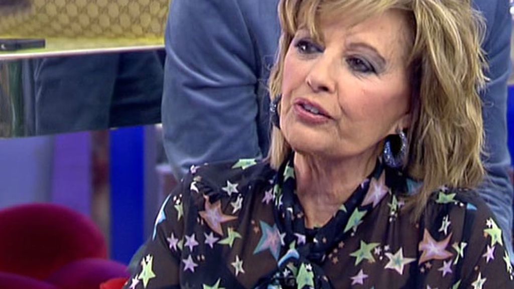La defensora de la audiencia baila con Kiko M.