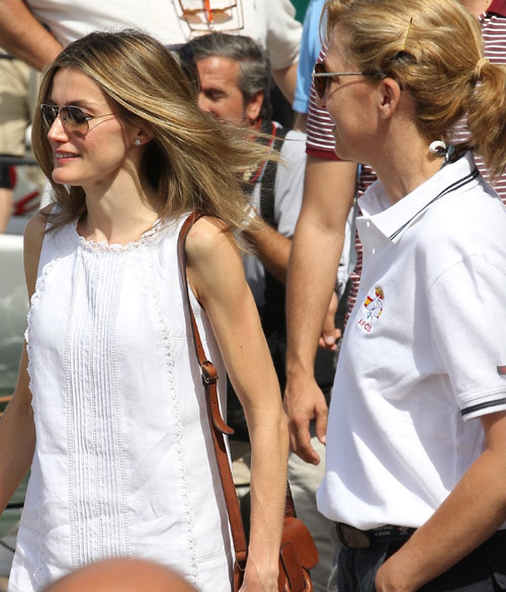 Letizia pasa de los polos de las Infantas