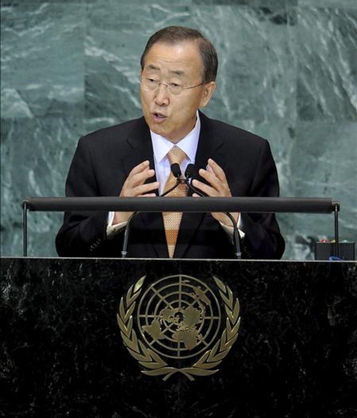 El secretario general de la ONU, Ban Ki-moon, participa en la Convención sobre biodiversidad, donde presentó una nueva estrategia global para acelerar la reducción de la mortalidad infantil y materna. EFE