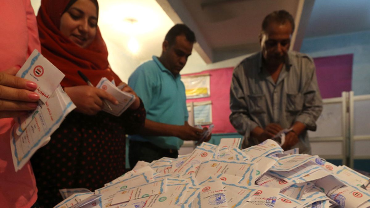 Cierran los colegios electorales en Egipto