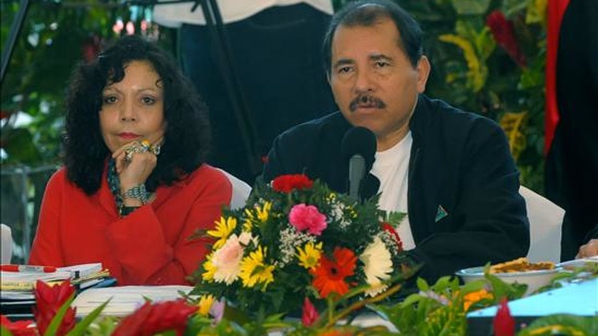 Rosario Murillo, esposa del presidente de Nicaragua, Daniel Ortega, y portavoz del Gobierno sandinista, dijo a la local Radio Ya que el embajador Duarte fue golpeado junto a sus colegas de Cuba. EFE/Archivo