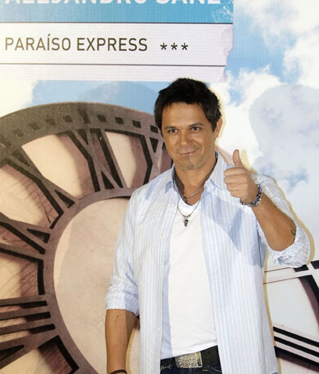 Alejandro Sanz regresa con 'Paraíso  Express'