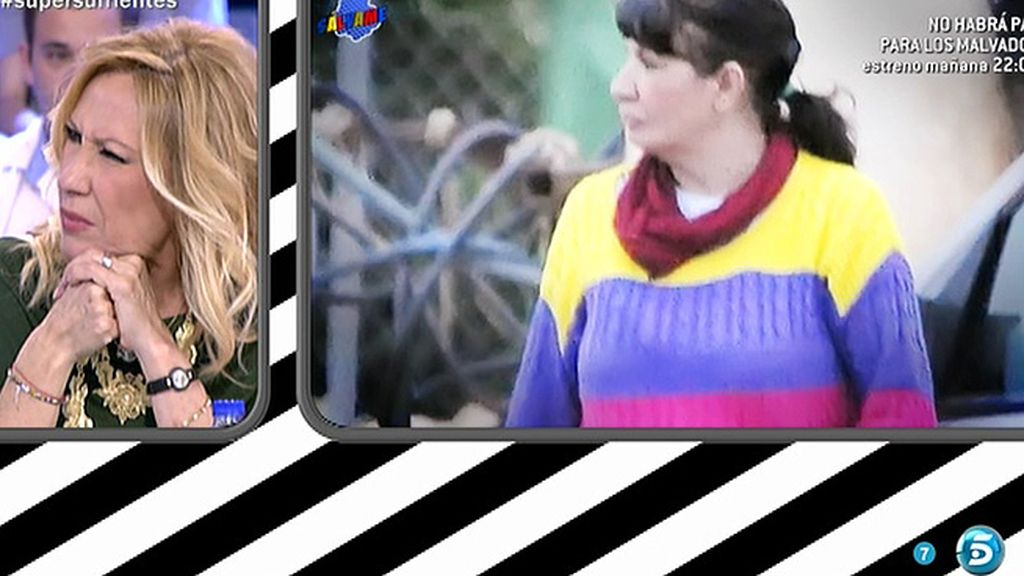 Se llama Jacqueline, trabaja en el Ayuntamiento de Chipiona y fue conejala