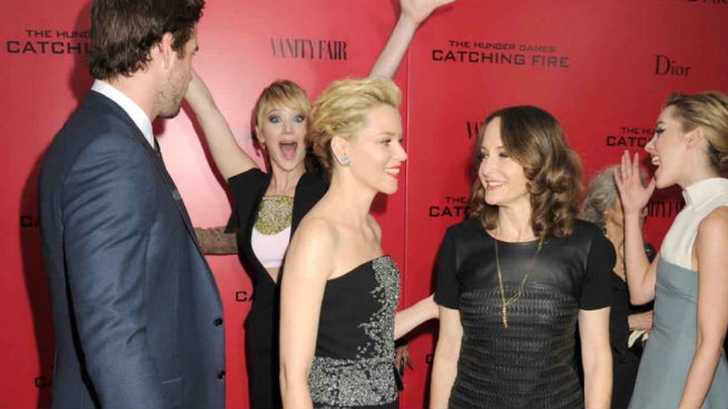photobomb