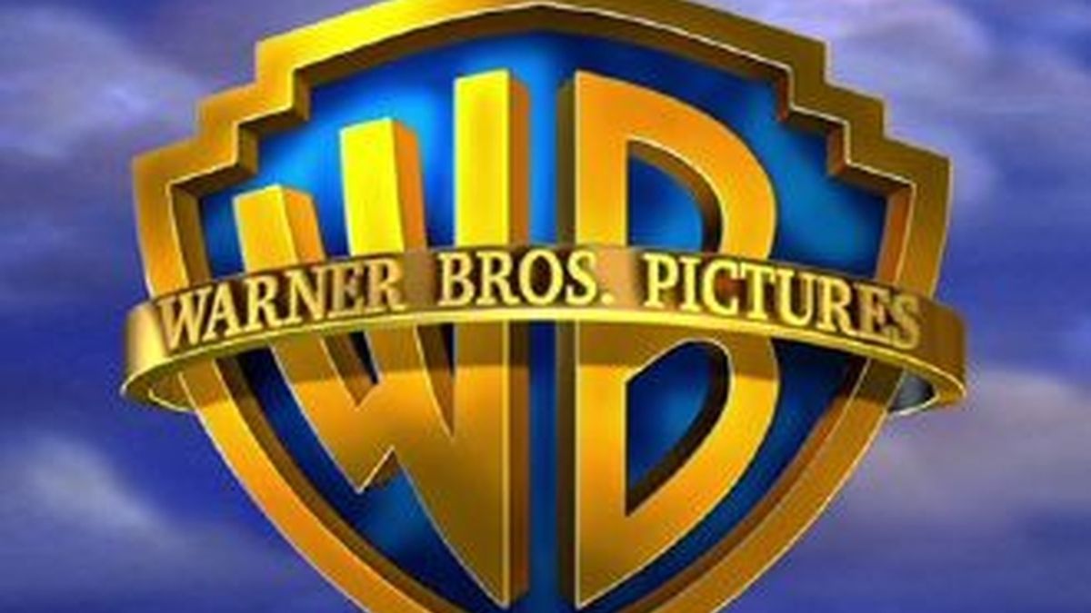 La compañía Warner Bross recluta a estudiantes para que se conviertan en espías contra las descargas ilegales en la Red.