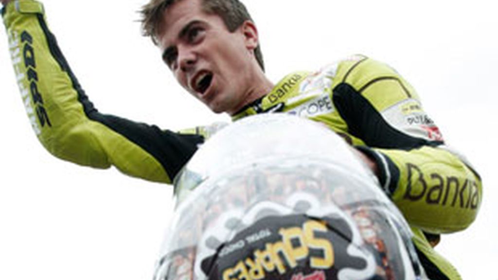 Terol pasa a formar parte de un selecto grupo de pilotos españoles que encabeza Ángel Nieto. FOTO: EFE