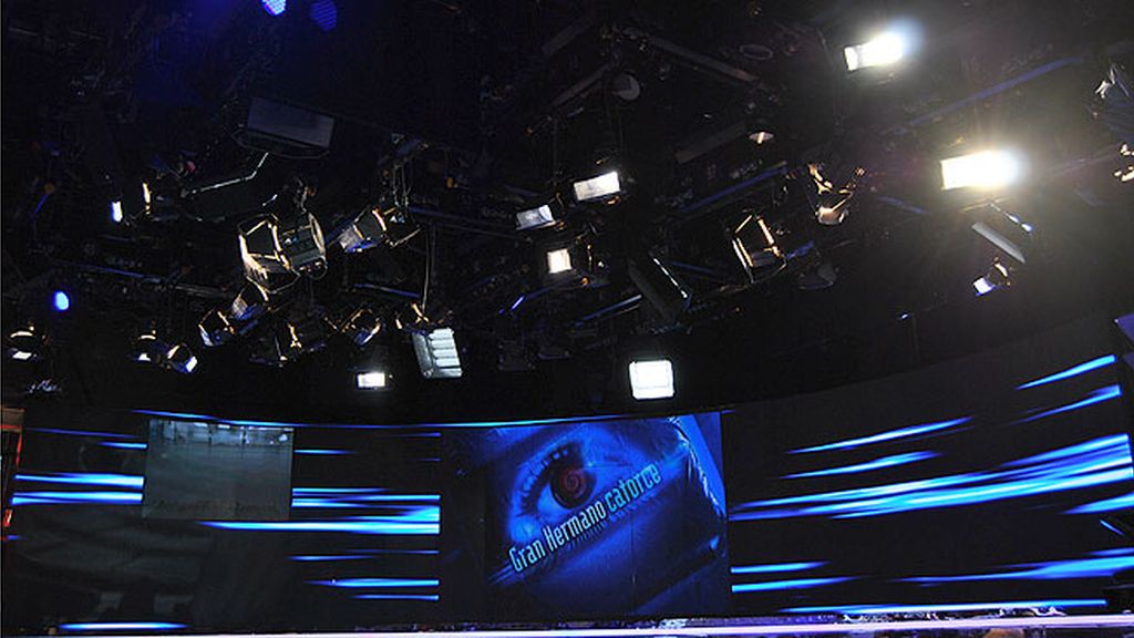 Un estudio de 320 metros cuadrados con capacidad para 250 personas