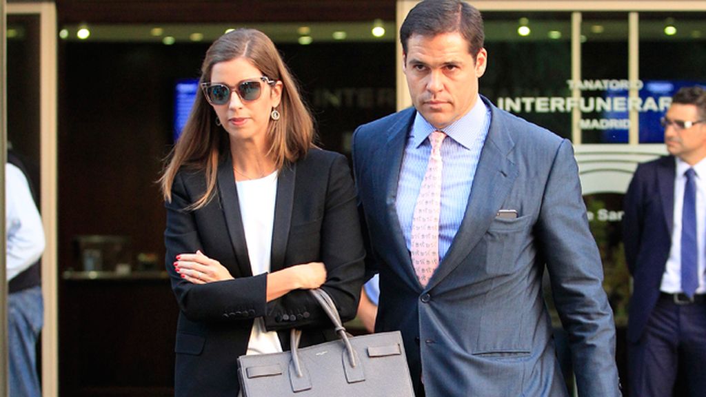 Luis Alfonso de Borbón y Margarita Vargas, amigos de la familia