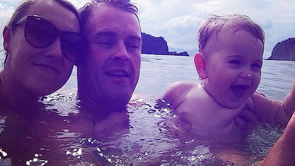 La viajera más pequeña del mundo recorre el globo en 10 meses