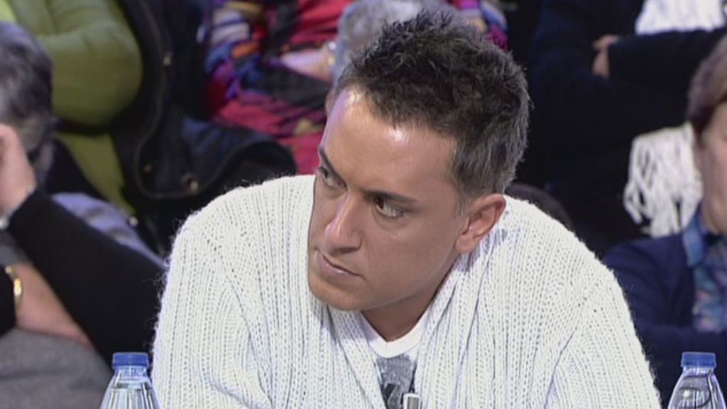 No logran reprimir las lágrimas ante la entereza de la periodista