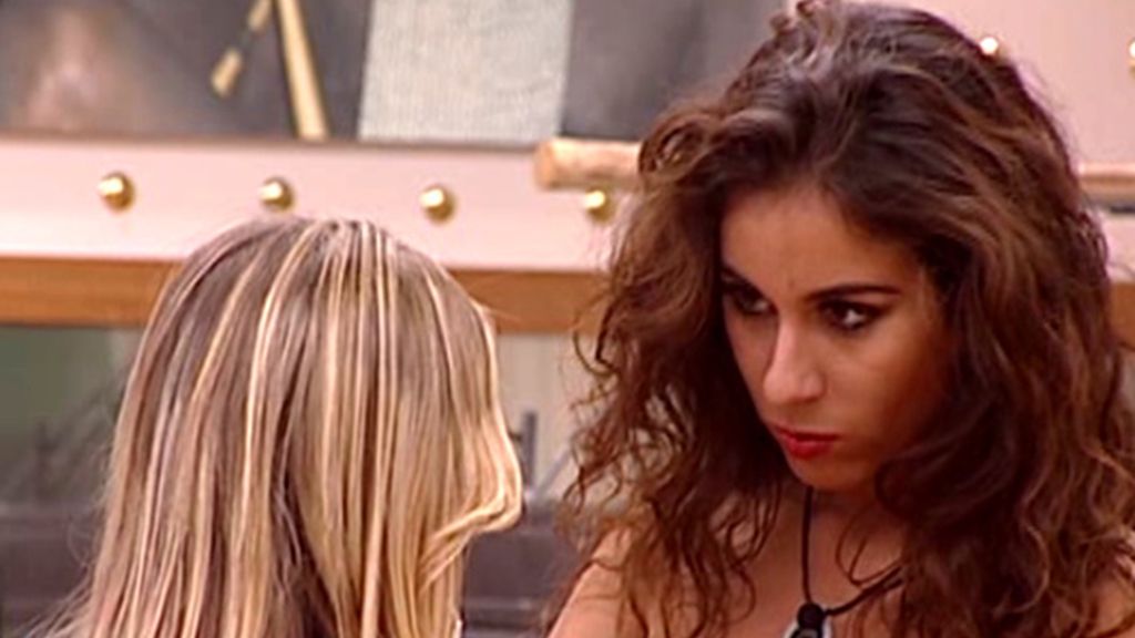 Indhira alucina con la depedida de Hans