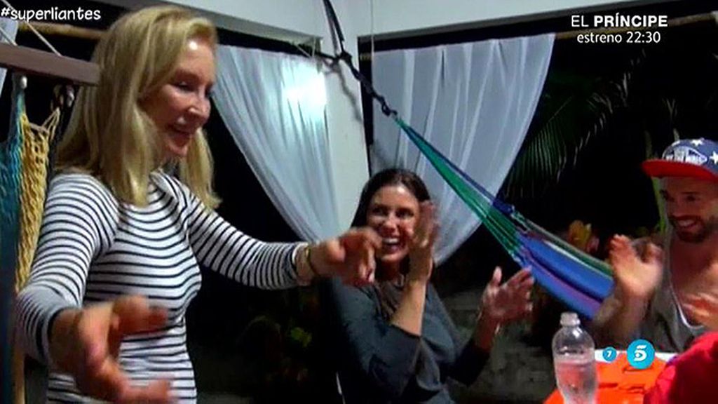 Imágenes de su llegada y de su primera noche juntos