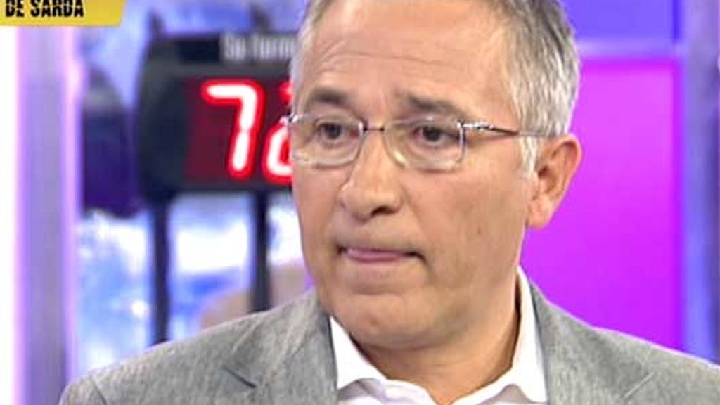 Javier Sardá visita el plató de 'Sálvame'