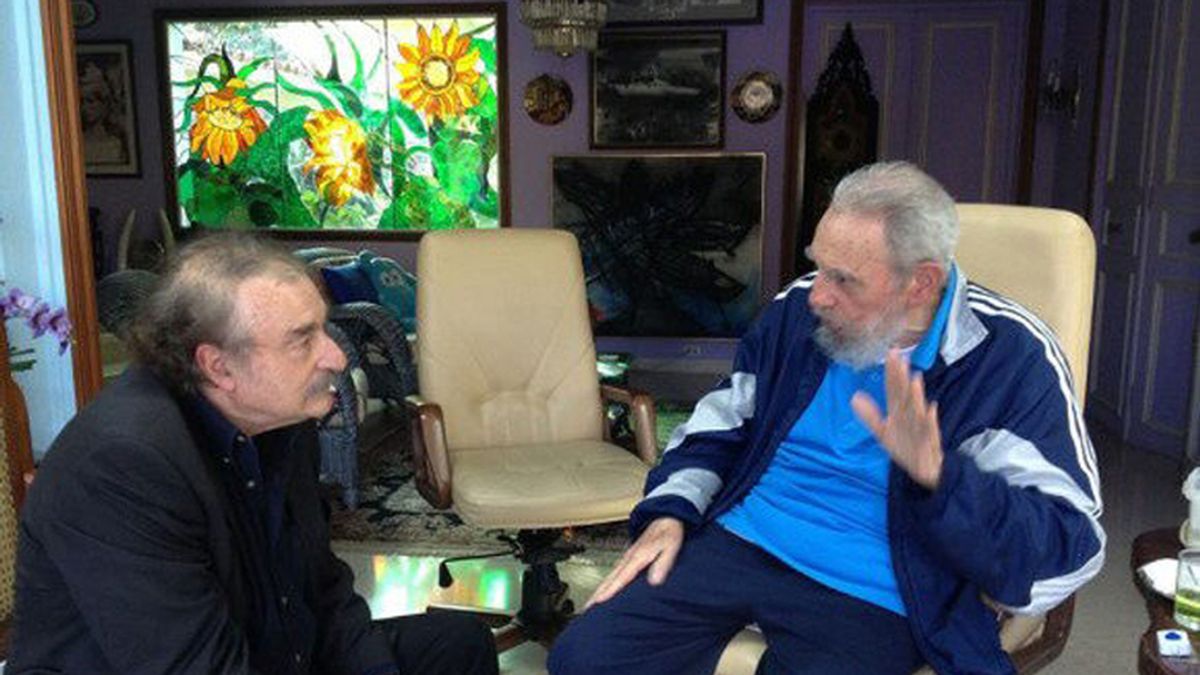 Fidel Castro reaparece en una entrevista con Ignacio Ramonet