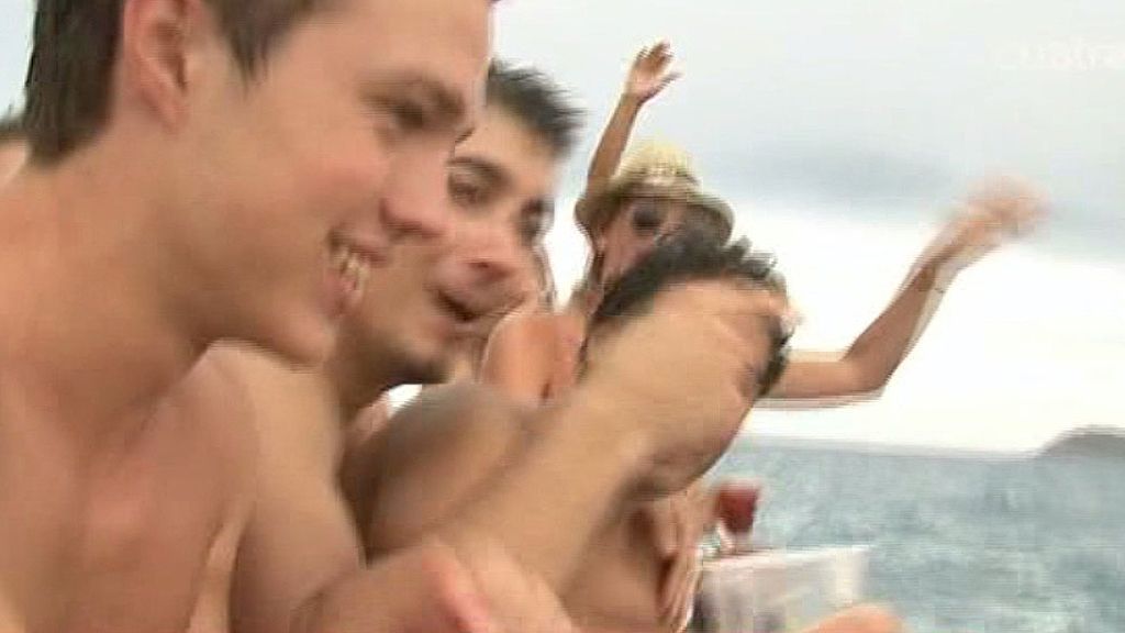 La mejor fiesta del mediterráneo en el velero 'Sea Party'