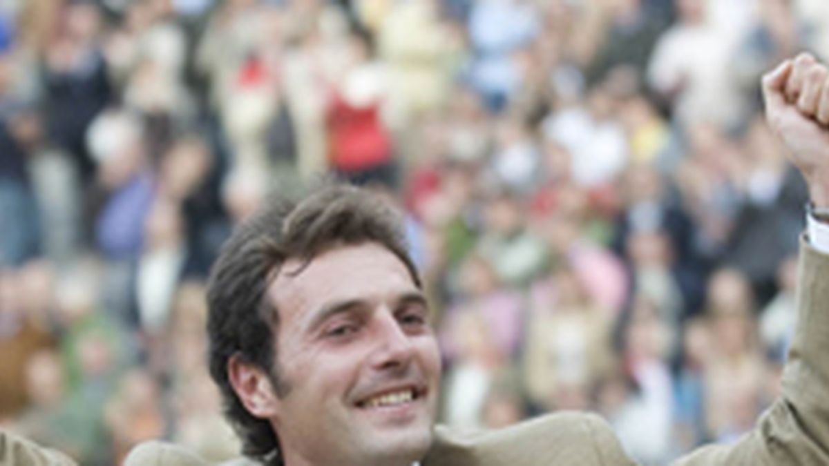 Andy Cartagena consigue su sexta Puerta Grande en Madrid Andy Cartagena consigue su sexta Puerta Grande en Madrid
