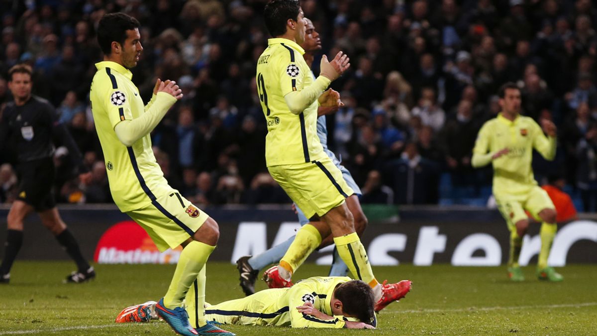 Messi lamenta el penalti fallado en el último suspiro en la ida de octavos ante el Manchester City