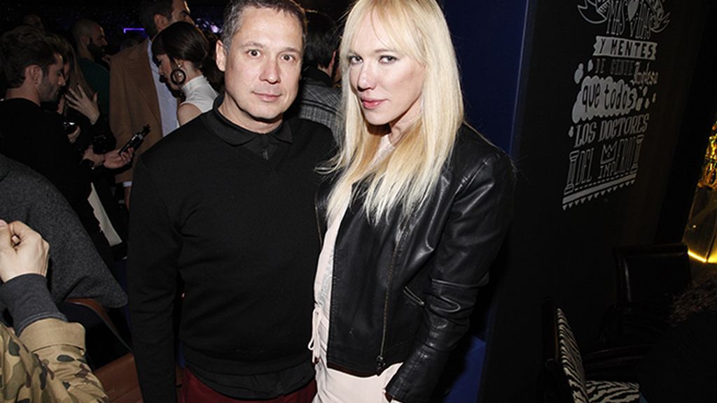 Israel Cotes y Topacio Fresh