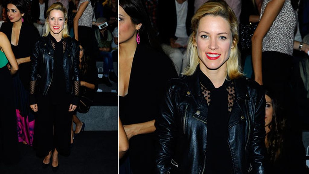Maggie Civantos con estilismo 'total black'