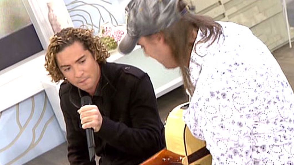 Entre canciones, emociones y lágrimas