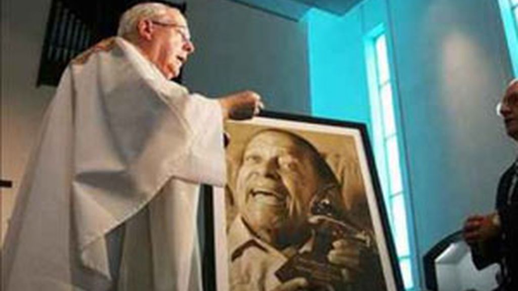 Además de pagar los 800 euros tendrá que rezar muchos Padre nuestros FOTO: GTRES