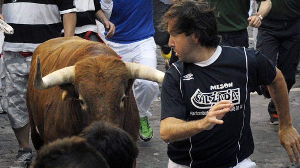 Un toro rezagado ha causado mucho peligro