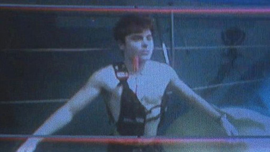 Zac Efron luce músculo para su nueva película