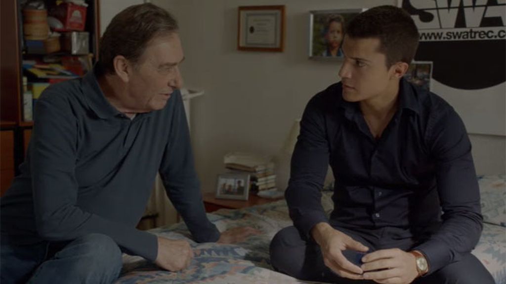 Morey se emociona en el reencuentro con su padre