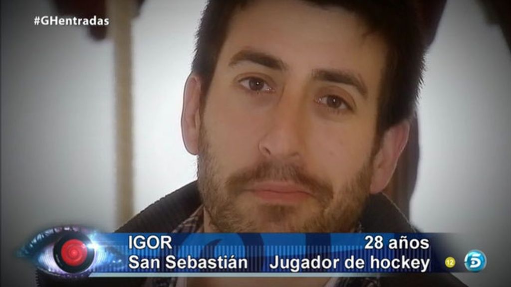 Igor, 28 años, jugador profesional hockey patines