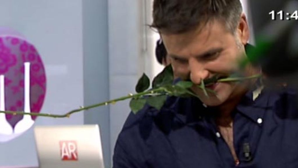 Pepe reparte besos en 'AR'