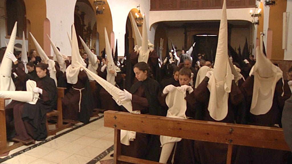 Las mejores fotos de Adela Úcar como penitente