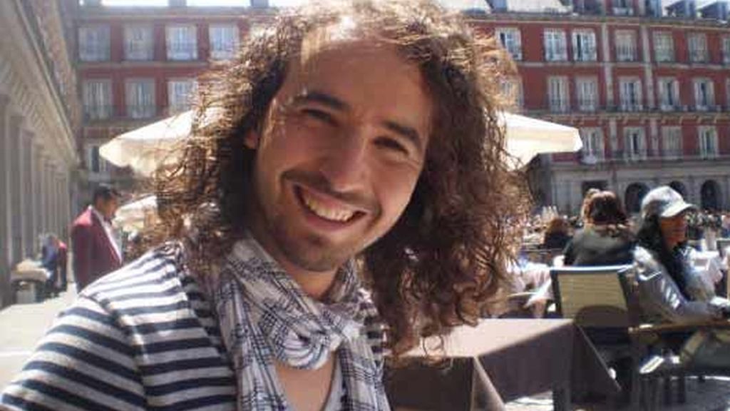 "Palomares es gay y me robó a mi novio"