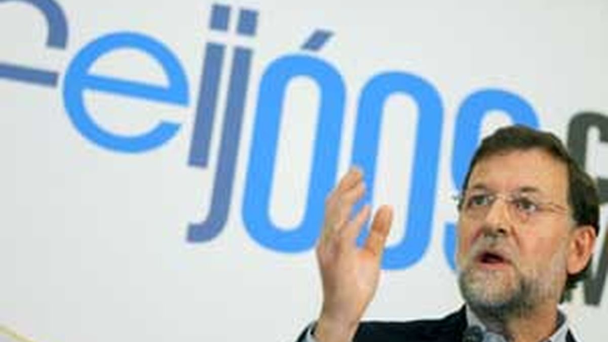 Rajoy afirma que "el Gobierno es incapaz de hacer frente a la situación económica". Vídeo: ATLAS