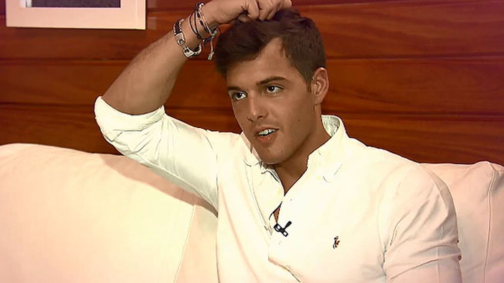 Lukas: "Le he robado un beso"