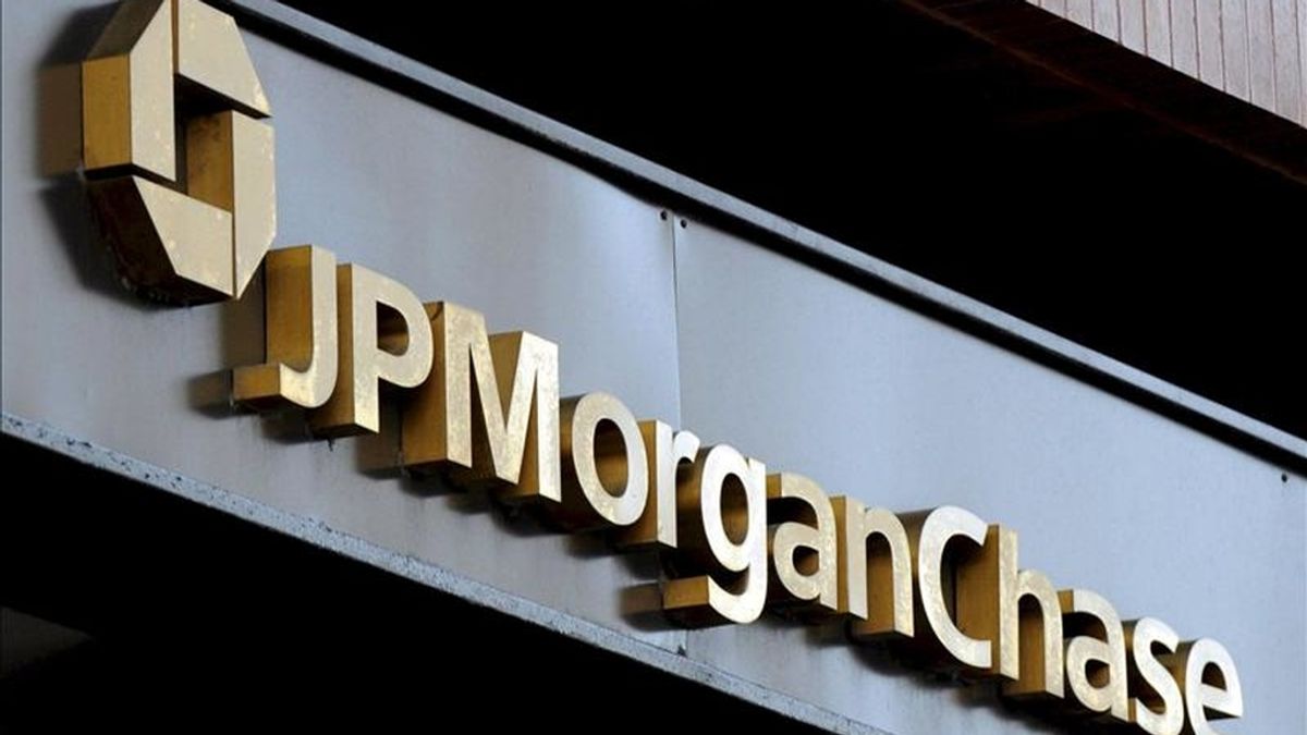 En el último trimestre del año JPMorgan ganó 4.830 millones de dólares (1,12 dólares por título), frente a los 3.280 millones de dólares (74 centavos) registrados en el mismo periodo del año anterior. EFE/Archivo