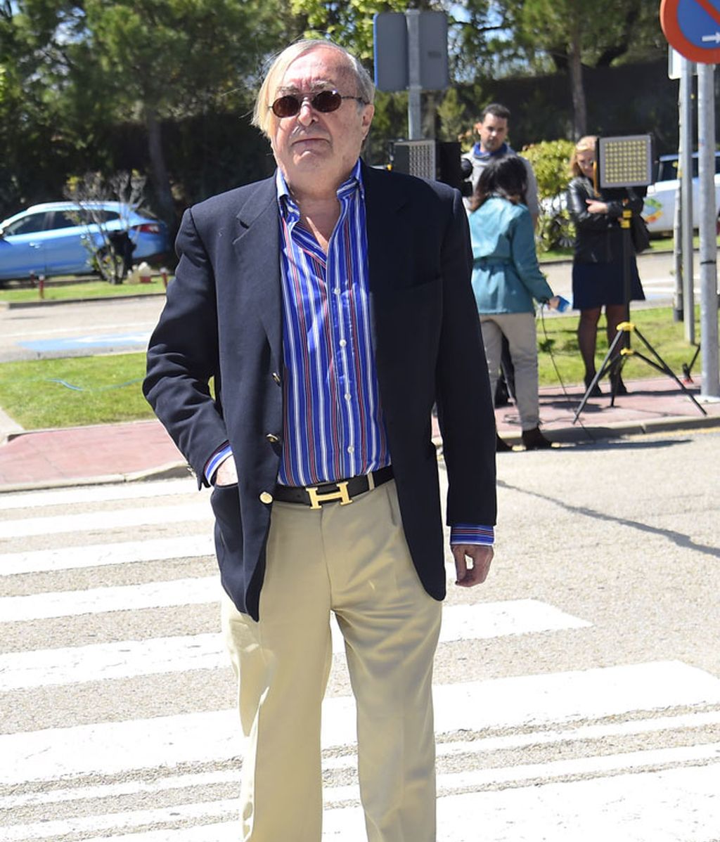 El periodista José Oneto