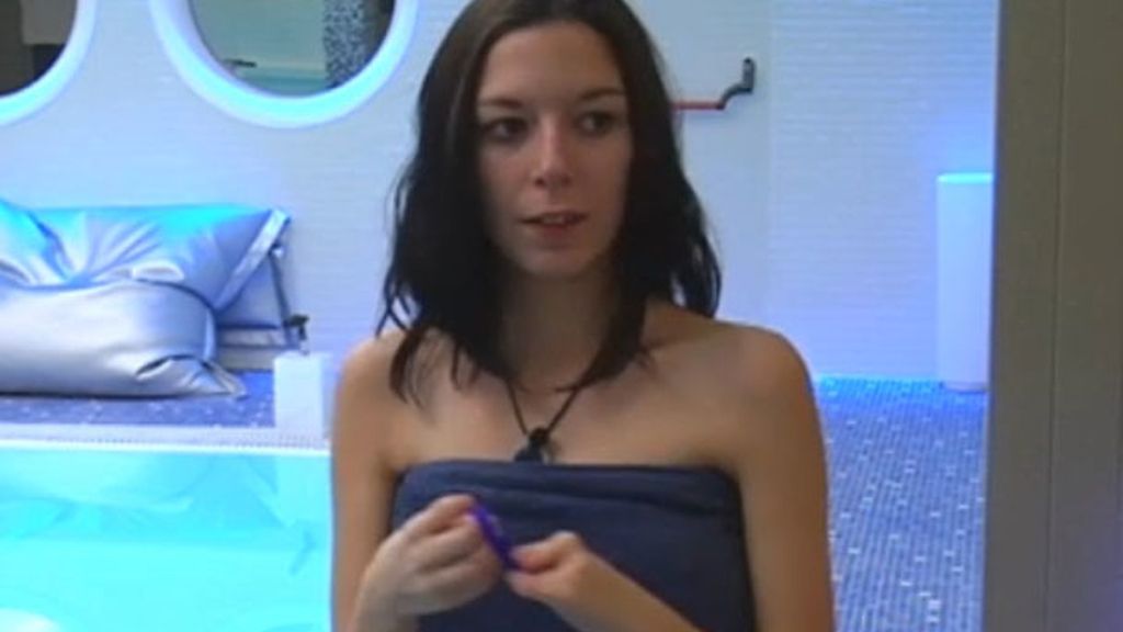 Juan Antonio y Alessandro prefieren la piscina a la ducha