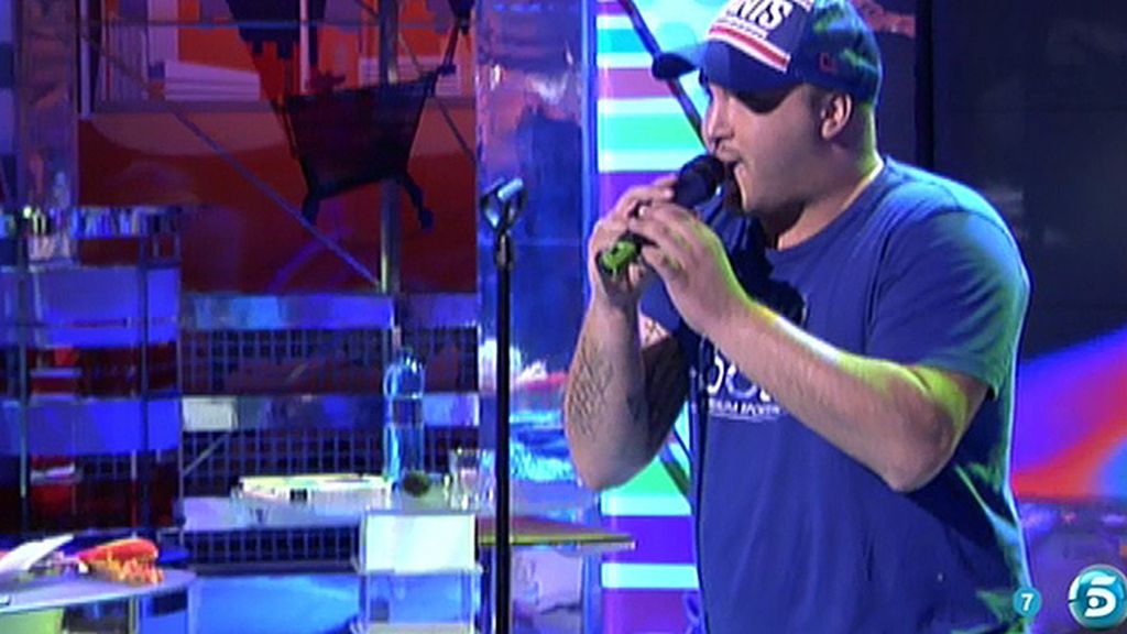 El DJ no quiere enfrentamientos en plató tras cruzar unos polémicos tuits con Kiko H.
