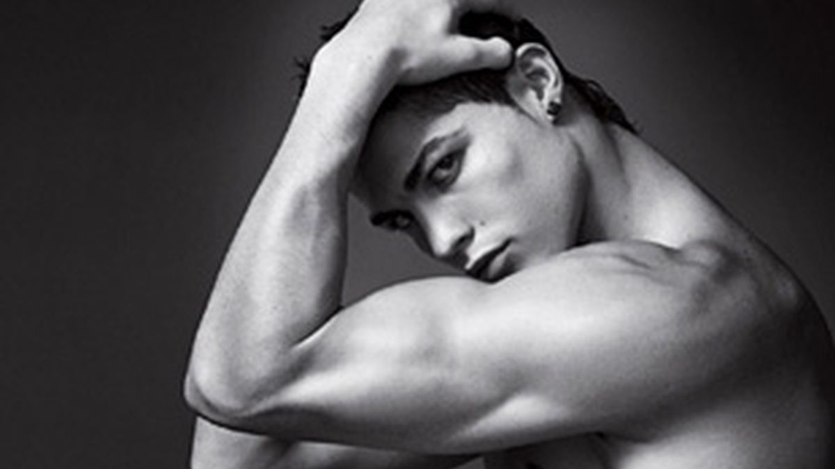 Cristiano Ronaldo pone su nombre a su hijo. Foto: Armani Cristiano Ronaldo pone su nombre a su hijo. Foto: Armani