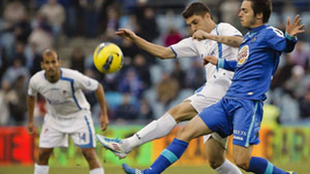 El Granada rompe su buena racha FOTO: EFE