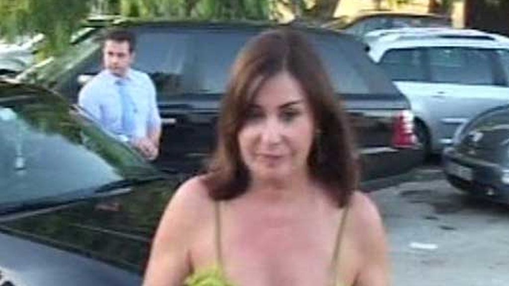 El escote de Carmen Martínez Bordiú