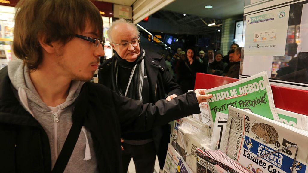 Agotado el primero número de Charlie Hebdo tras la masacre