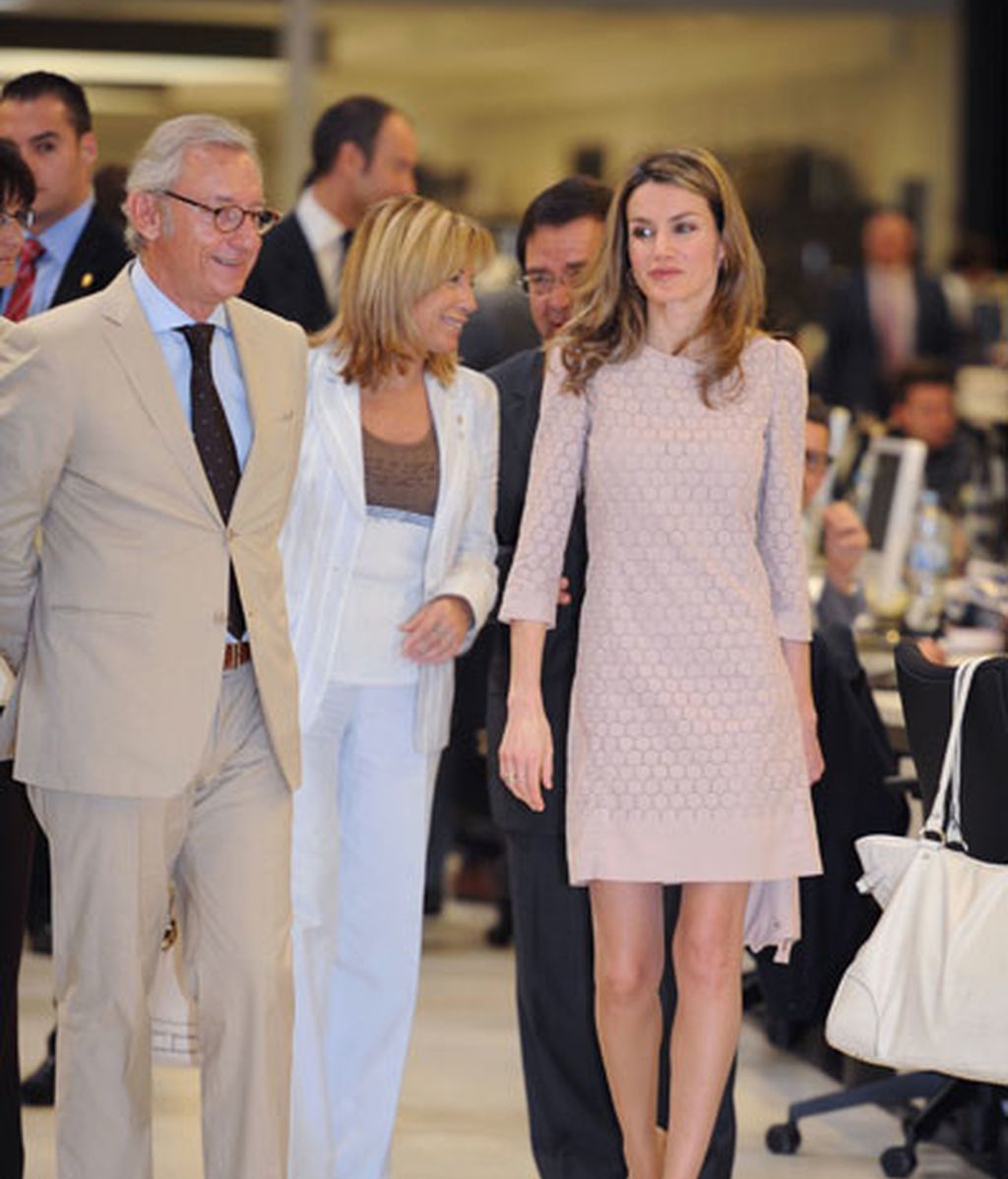 Doña Letizia visita Mango