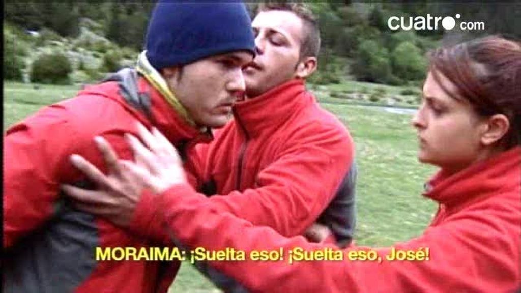 Avance: Dos bombas de relojería a putno de estallar